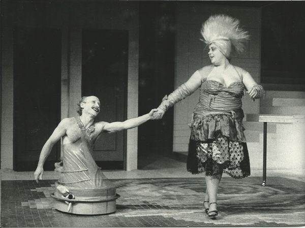 Fotografía de escena de Freaks, 1984