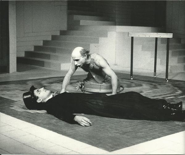 Fotografía de escena de Freaks, 1984