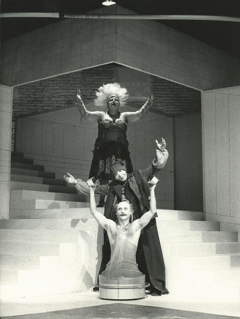 Fotografía de escena de Freaks, 1984