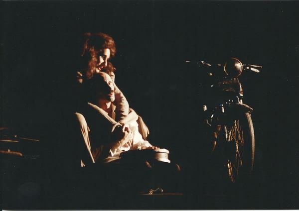 Fotografía de escena de Inquisición, de Fernando Arrabal, 1980