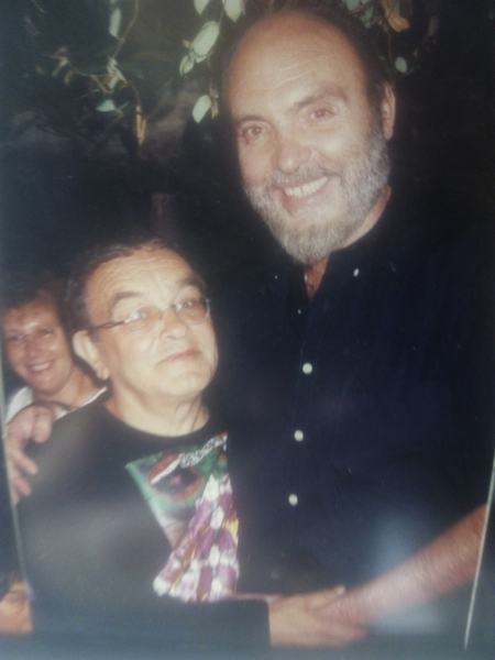 Fotografía del fondo de la Sala Villarroel